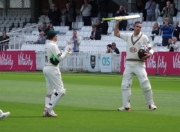 Doinb连续三场比赛得分超过败北，澳大利亚队不断突破！热度持续攀升