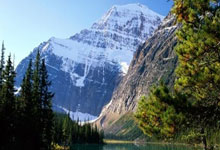 瓦朗谢纳主场击败南特，保级前景乐观的简单介绍